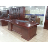 2.2米班台+牛皮班椅